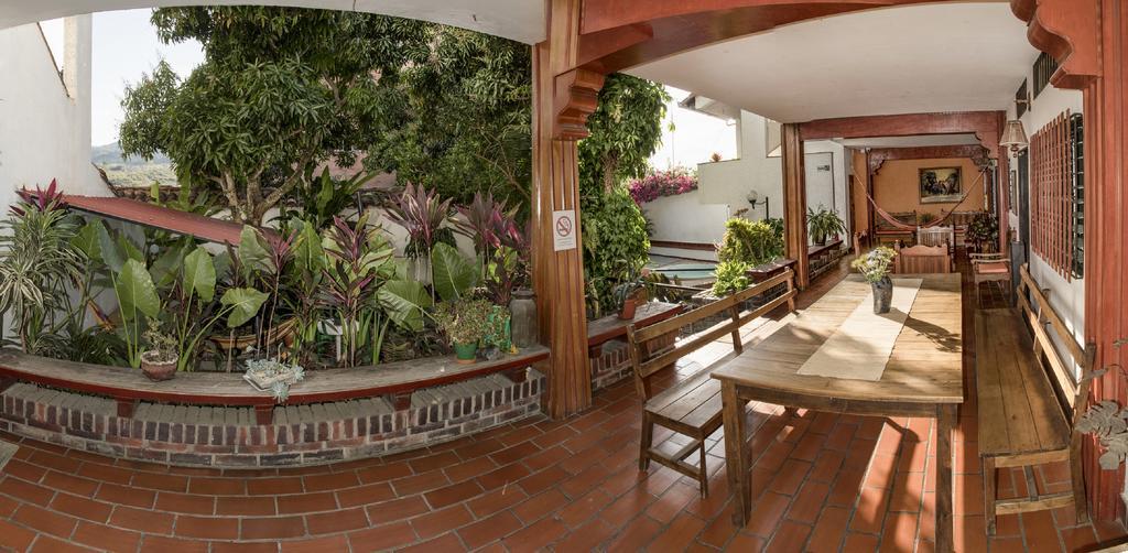 旅馆 Macondo
